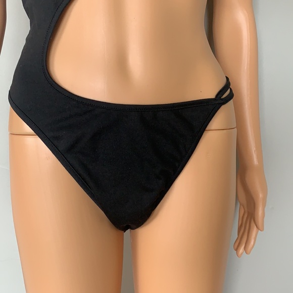 Bodysuit - Picture 3 of 5